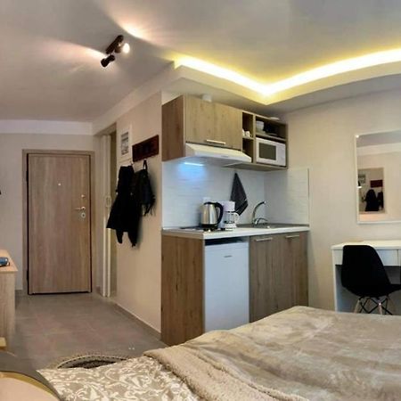 Center Deluxe Studio Салоники Экстерьер фото